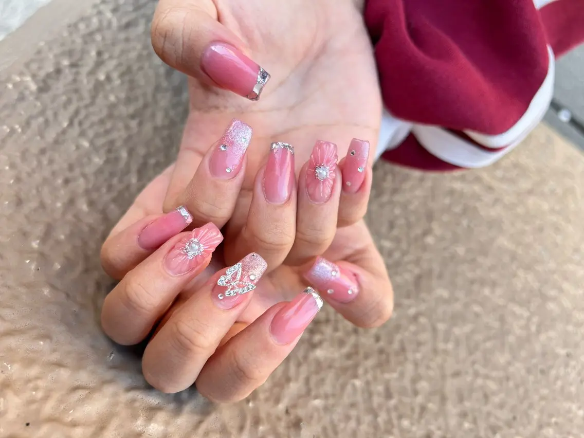 ネイル ハンドネイル ✴︎ Delightのネイルデザイン
