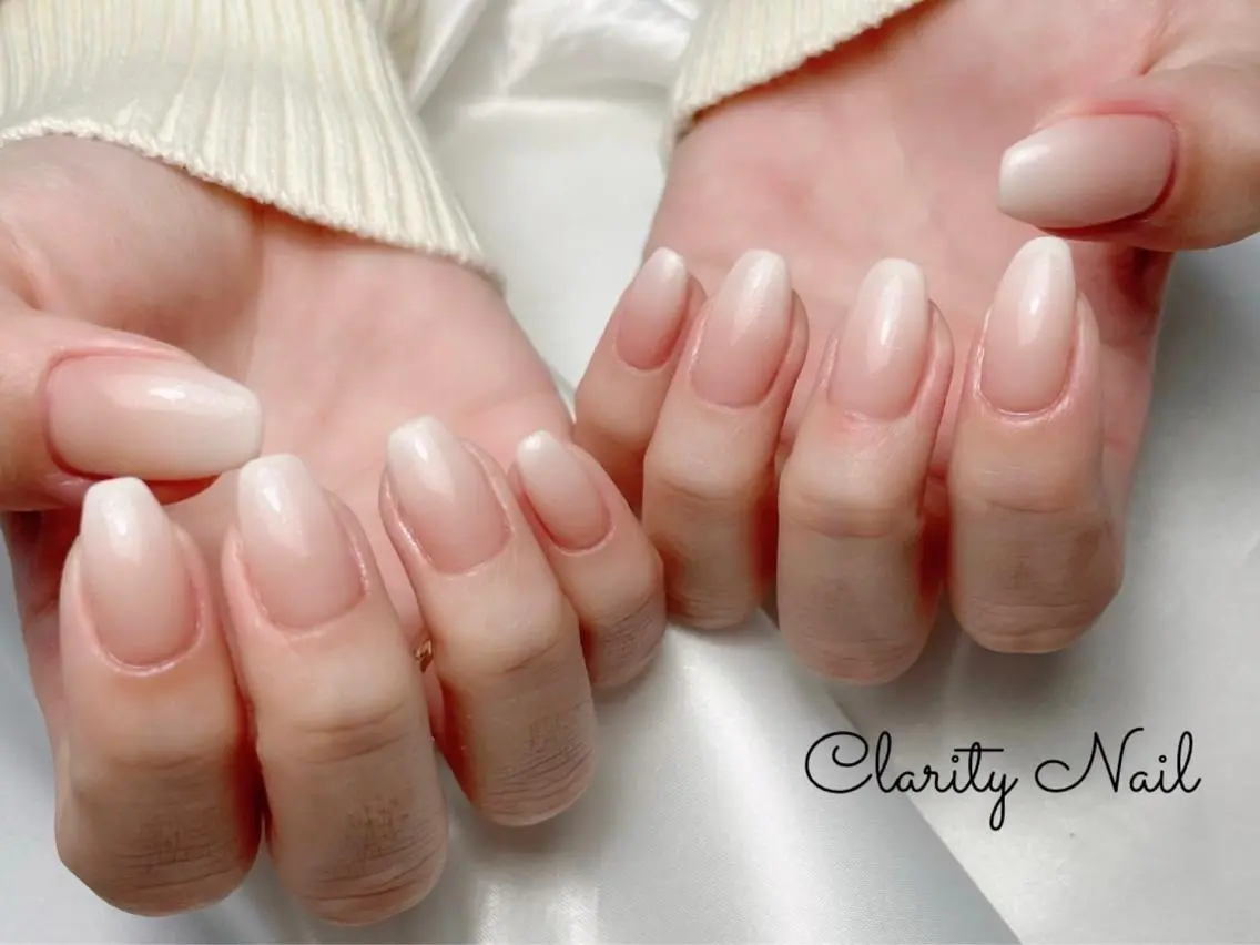 ネイル グラデーション ハンドネイル Clarity Nailのネイルデザイン