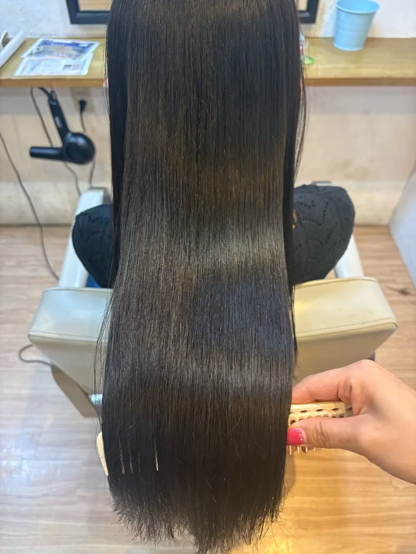 カラー カット ヘアカラー トリートメント 韓国ヘアー🇰🇷 MIWAのヘアスタイル