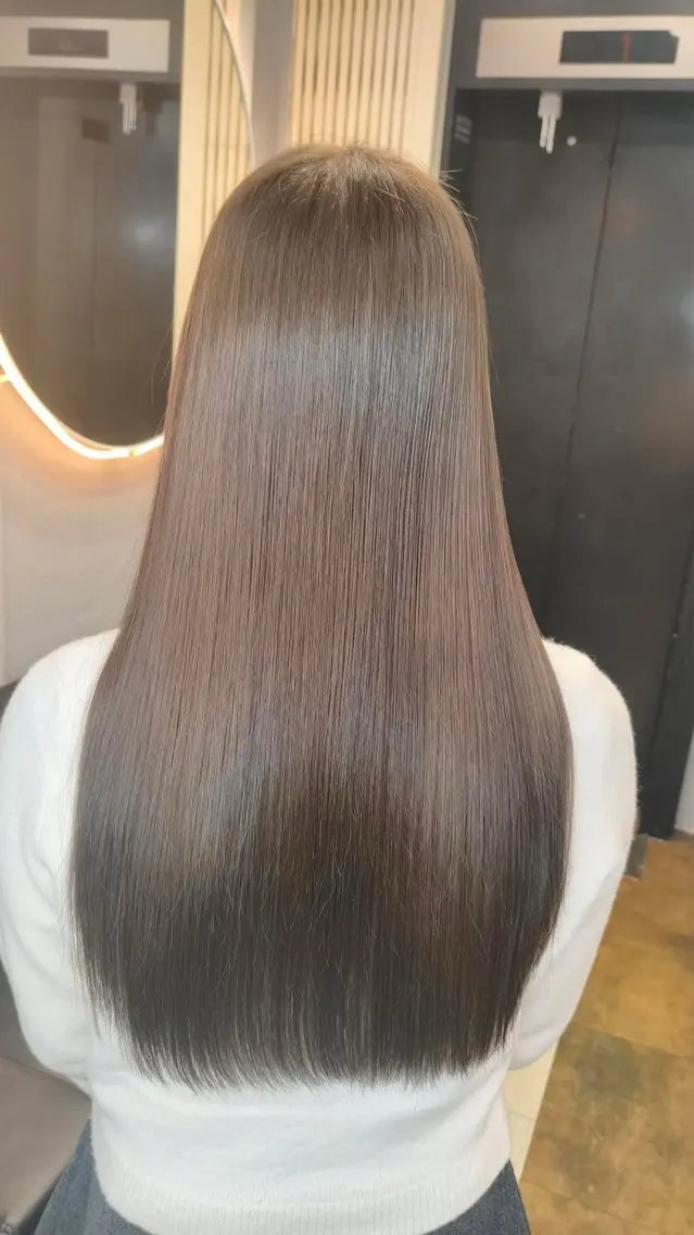 ロング カラー GiseL れいやのヘアスタイル