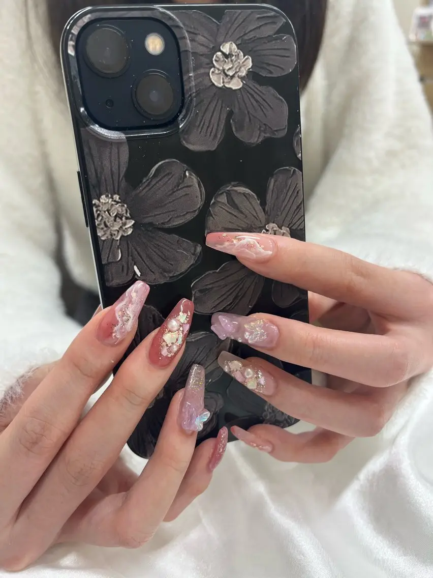 ネイル ハンドネイル フットネイル Nailsalon Fave/Rinaのネイルデザイン