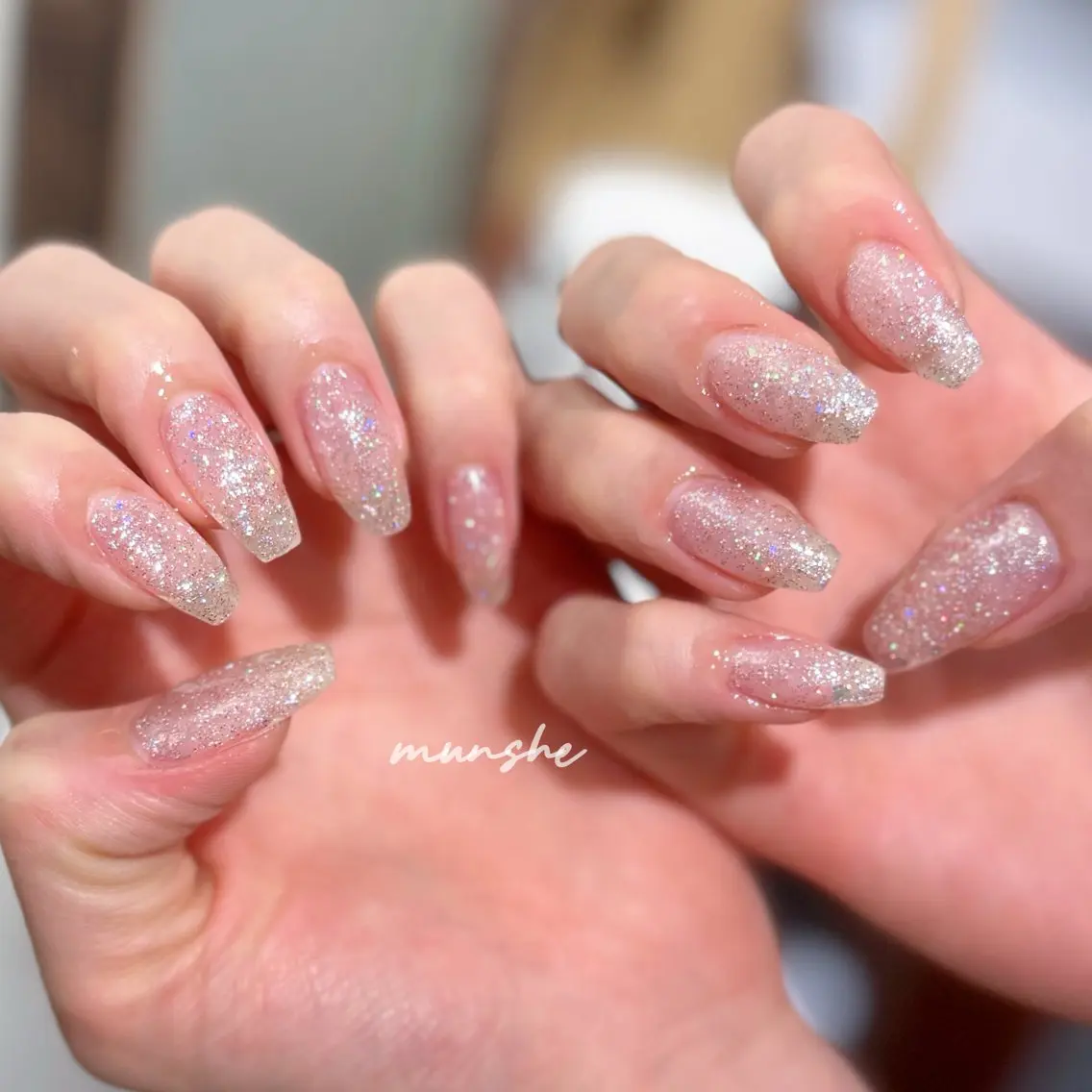 【hand】フラッシュ+パーツ2本💕 オフ無料/ケア込み/フィルイン対応/美フォルムの写真