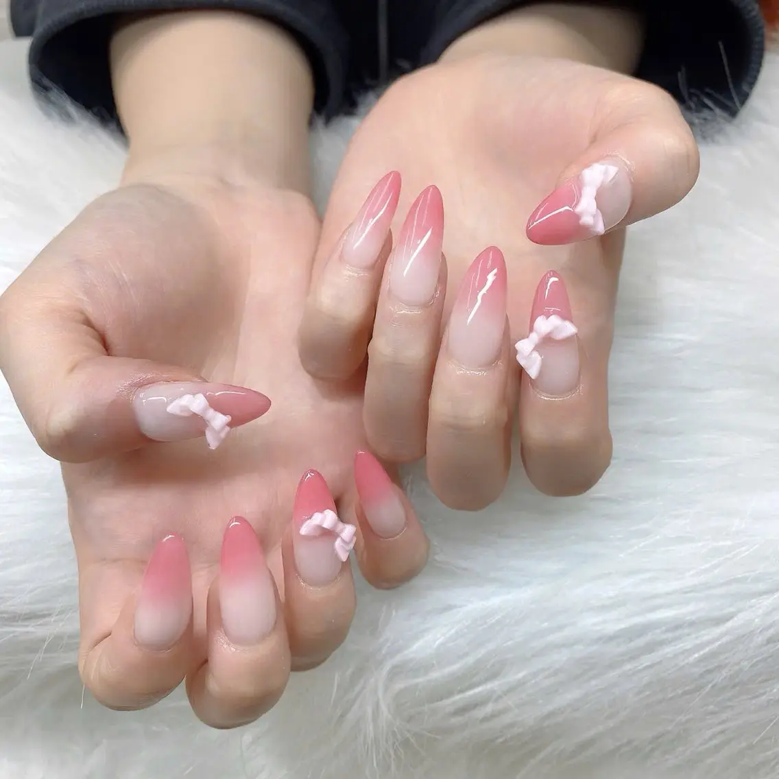 ネイル 長さ出し フレンチネイル ジェルネイル ガラスフレンチ 韓国ネイル Minette nailHuongのネイルデザイン