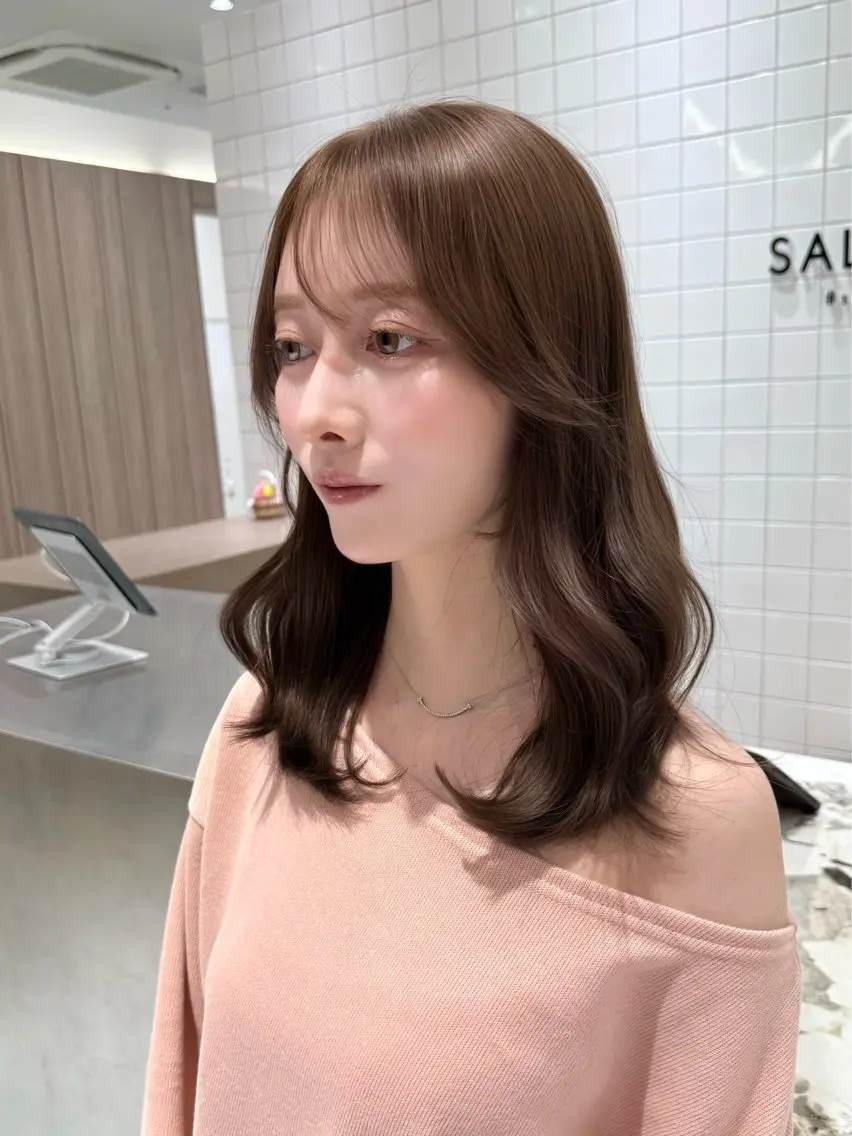 ミディアム カラー カット ヘアカラー トリートメント 上品ヘア🤍顔周り/ レイヤー✨/林遼一郎のヘアスタイル