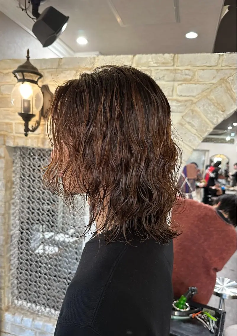 ミディアム パーマ メンズ カット パーマ ヘッドスパ 🌿ガクト 🌿艶髪透明感のヘアスタイル