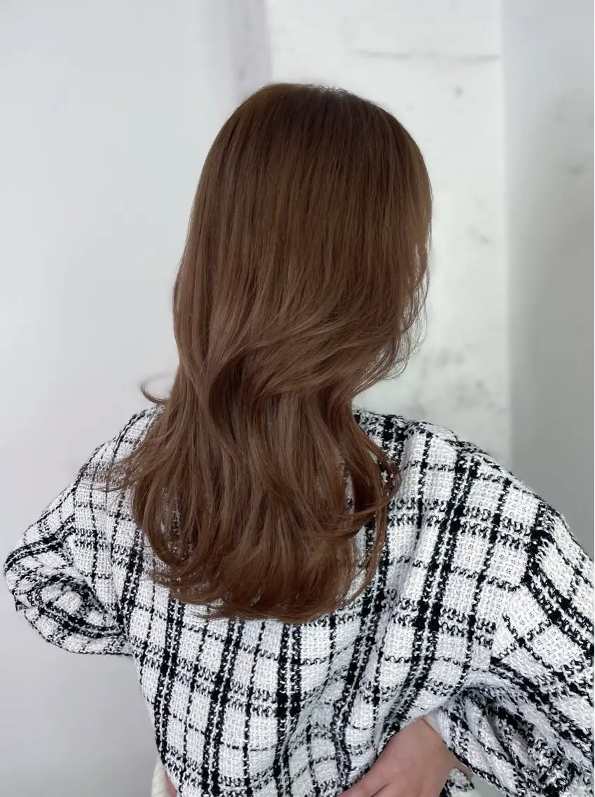ロング MINAMO 韓国レイヤーのヘアスタイル