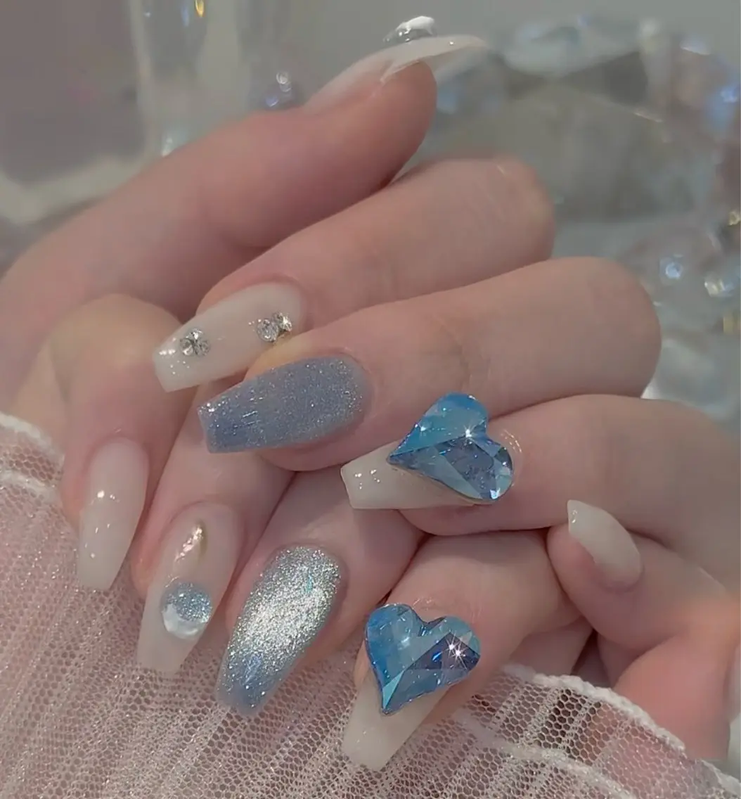 ネイル NailSalon✨ Écrinエクランのネイルデザイン