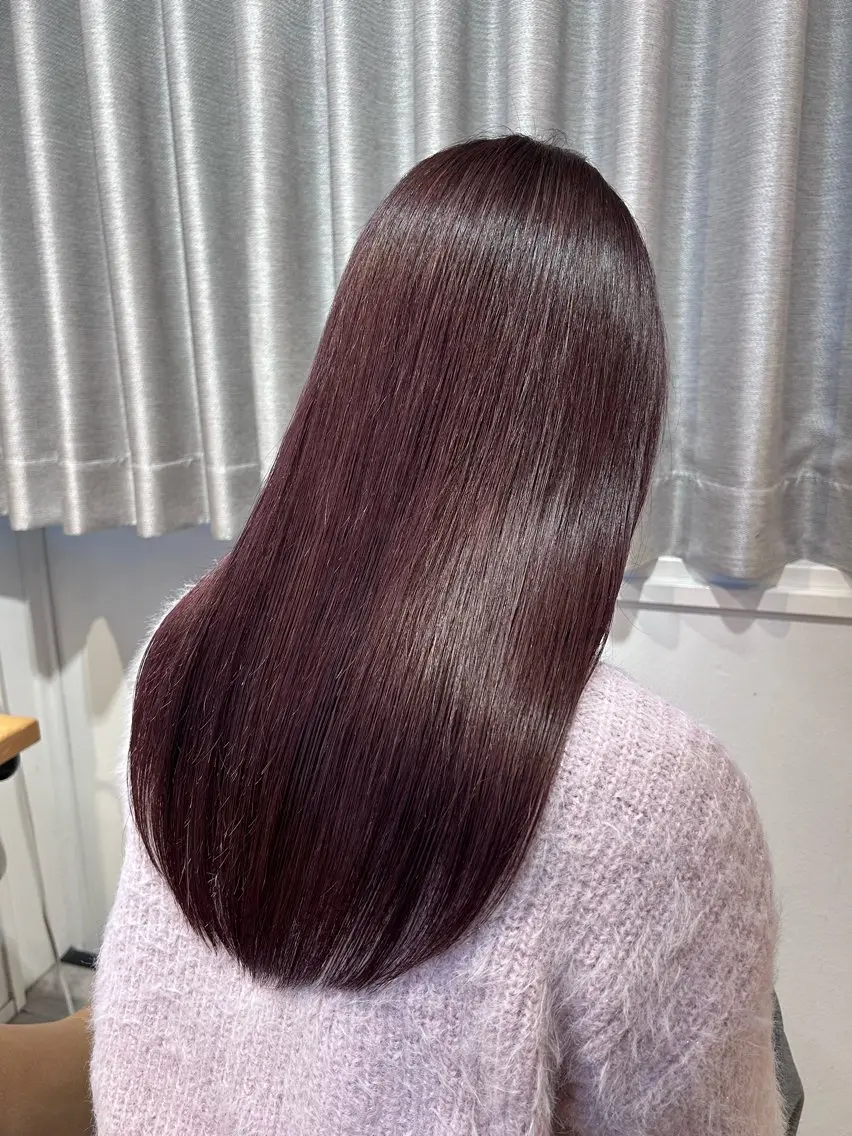 セミロング ANs. YUIのヘアスタイル