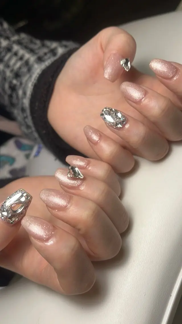 ネイル ニュアンスネイル シンプルネイル SAKU nail 作島茜のネイルデザイン