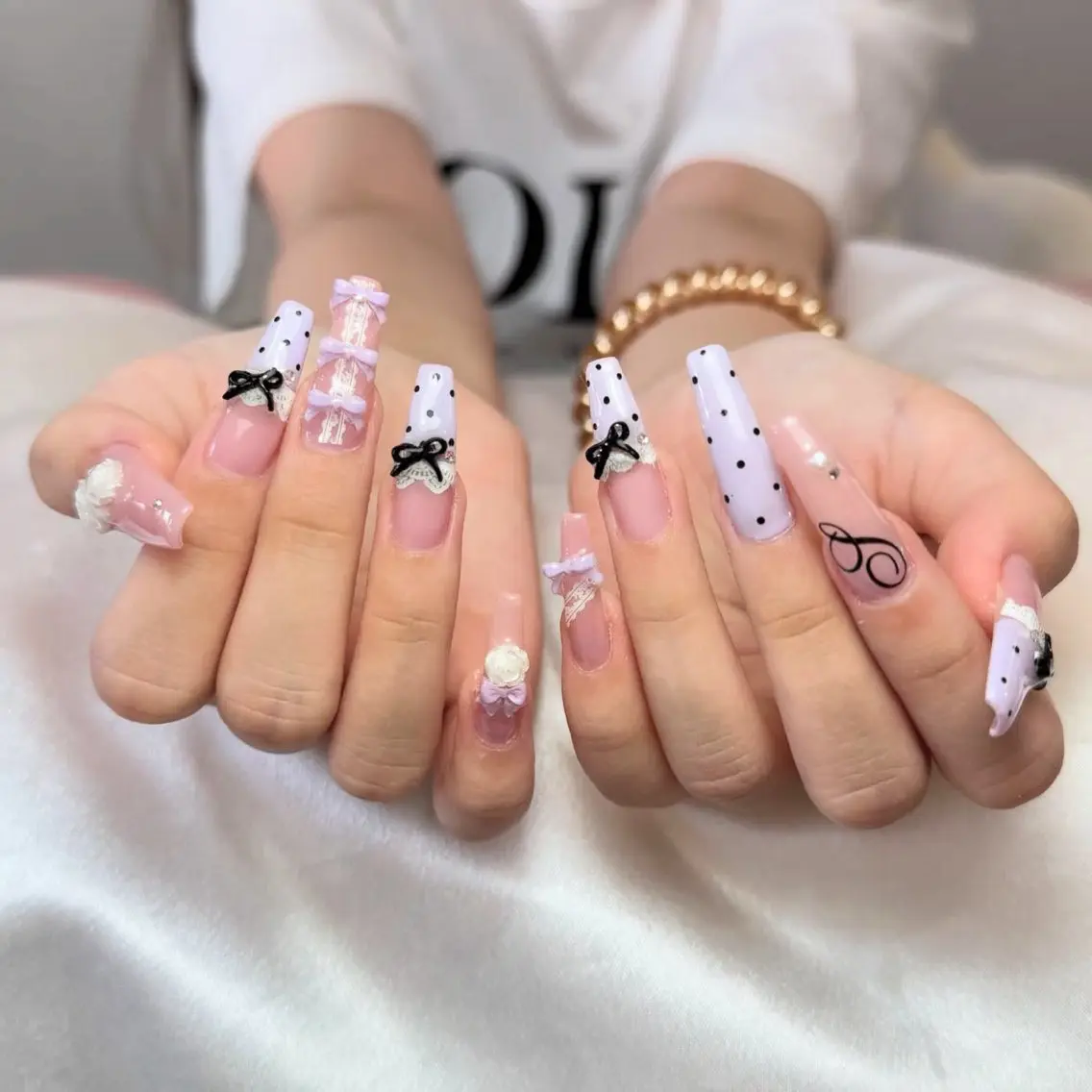 ネイル 長さ出し フレンチネイル 韓国ネイル マグネットネイル ミラーネイル ハンドネイル Kiwami nailsalonのネイルデザイン