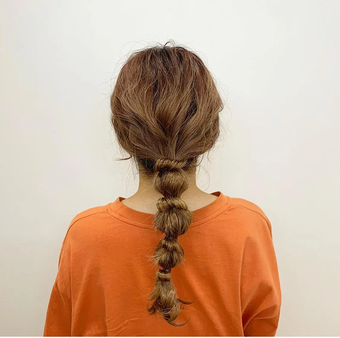セミロング カラー ヘアアレンジ 玉ねぎヘアー 小濵 美月のヘアスタイル