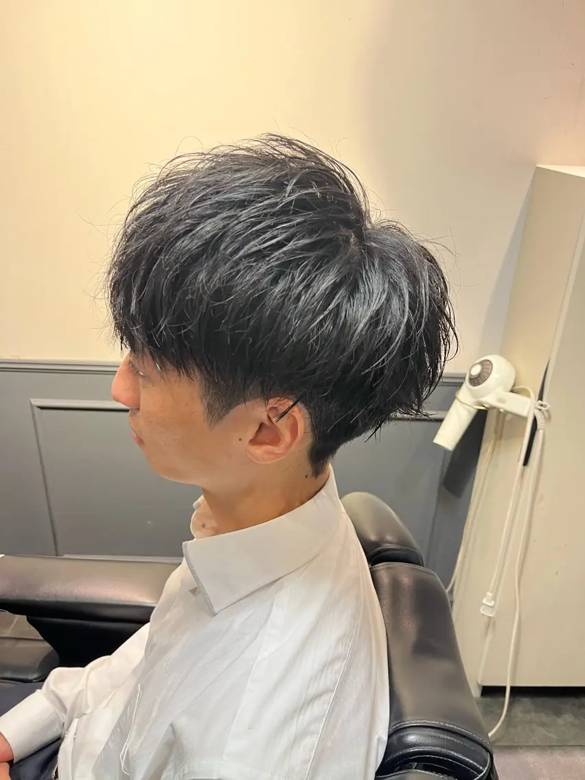 ミディアム カット パーマ HATAKEYAMA SHIONEのヘアスタイル
