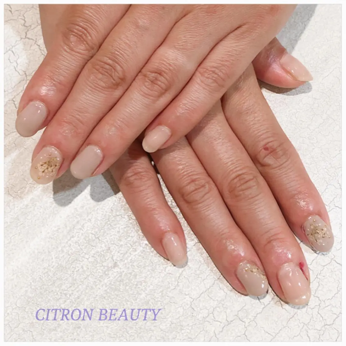 ネイル アートネイル フラワーネイル CITRON NAIL💅練習生のネイルデザイン