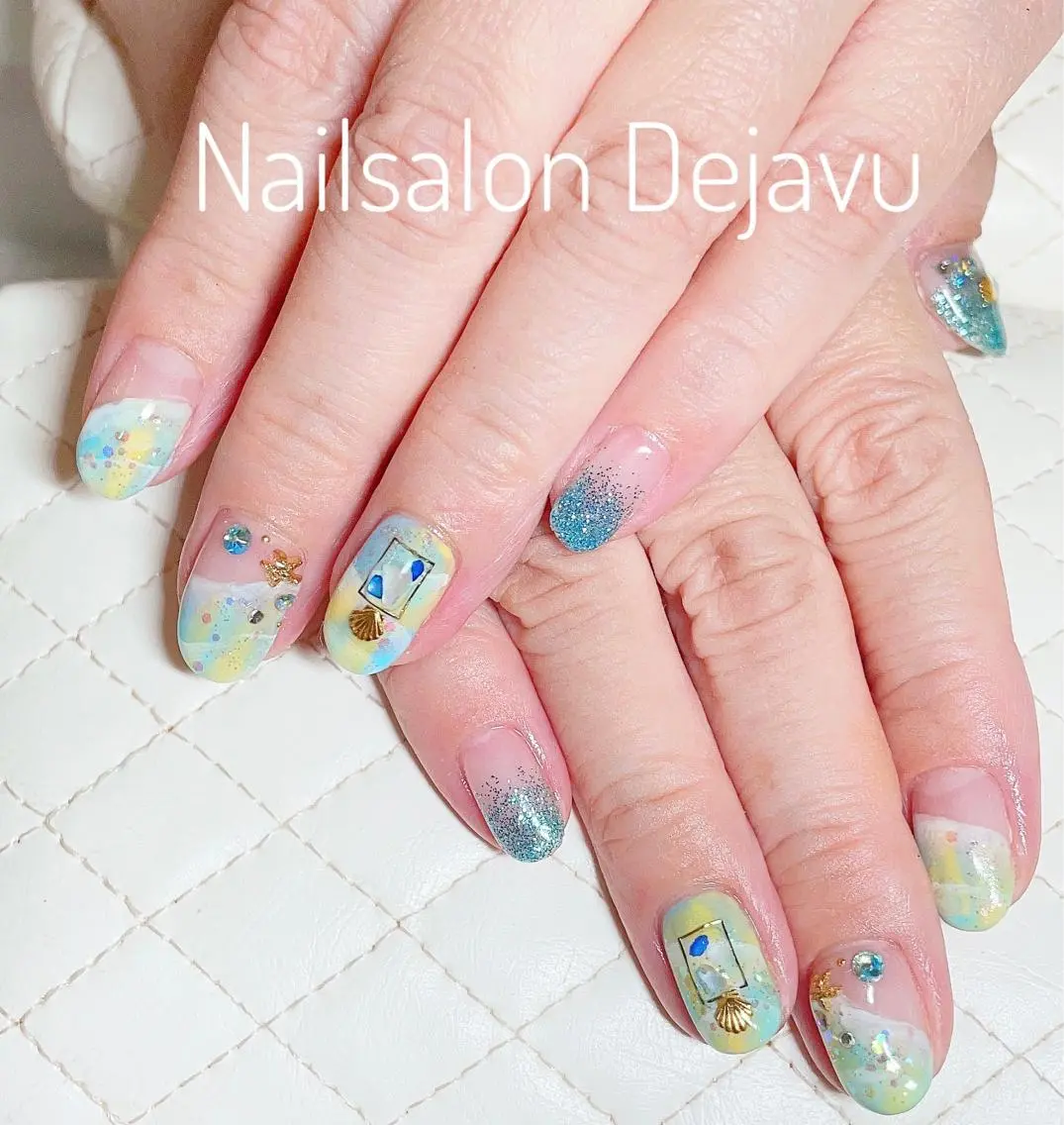 ネイル アートネイル 夏ネイル ハンドネイル Nail salon Dejavu 🌿のネイルデザイン
