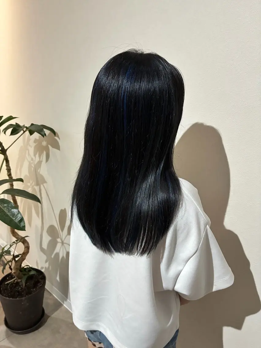 ロング カット ヘアカラー Re room. erikaのヘアスタイル