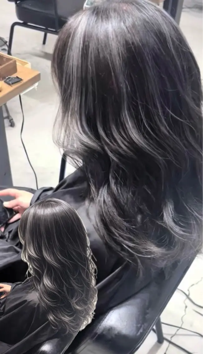 ロング カラー ハイライトカラー ハイライト カット ヘアカラー メンズパーマ& ハイトーン特化谷村のヘアスタイル