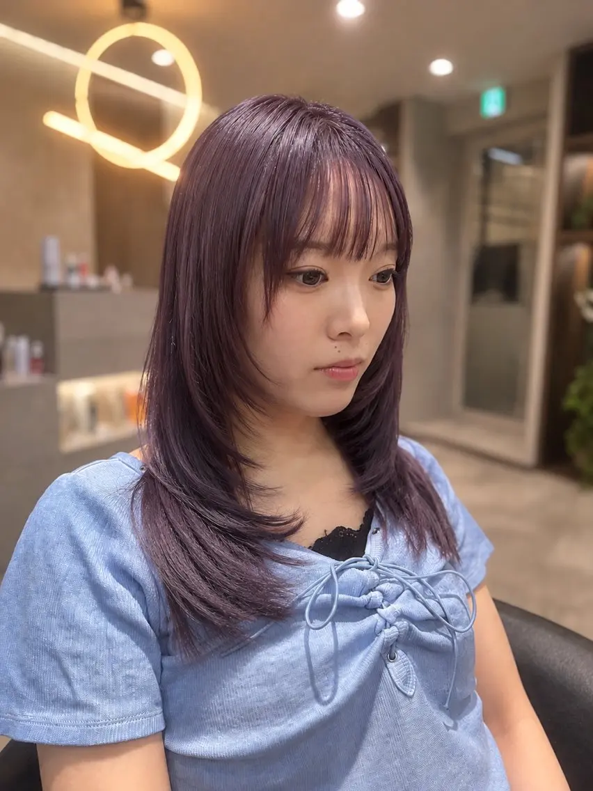 セミロング ハイレイヤー レイヤーカット ''透明感カラー'' あんりのヘアスタイル