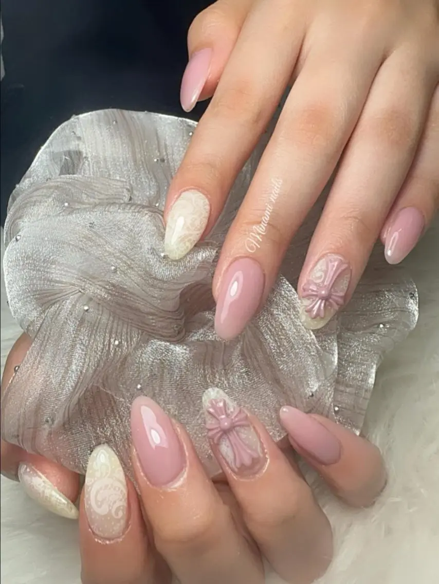ネイル アートネイル オーロラネイル ガーリー キラキラネイル 韓国ネイル ハンドネイル Minami Nailsのネイルデザイン