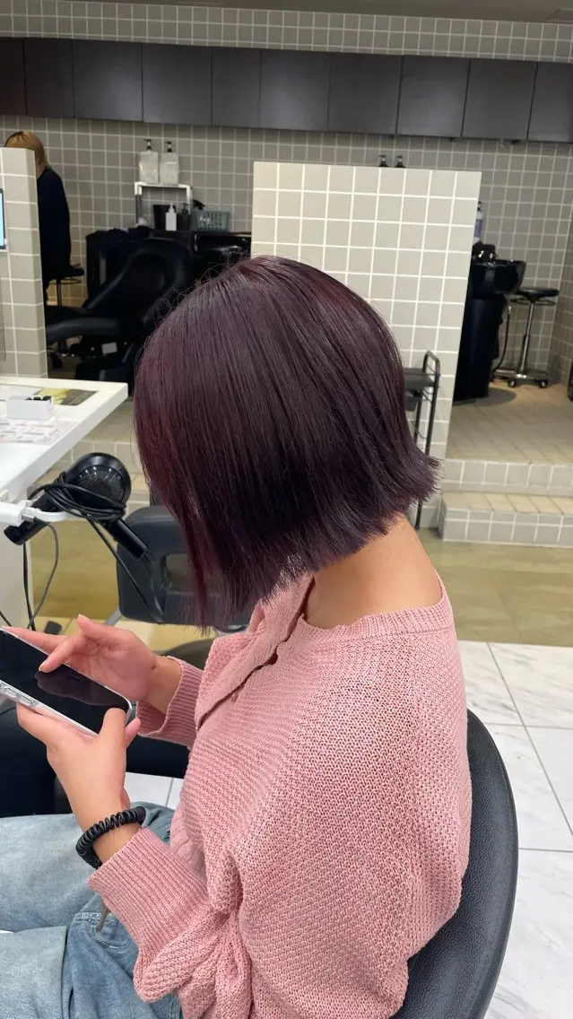 ミディアム カラー ヘアカラー トリートメント ヘッドスパ 🖤暗髪グレージュ |透明感カラー ゆりのヘアスタイル