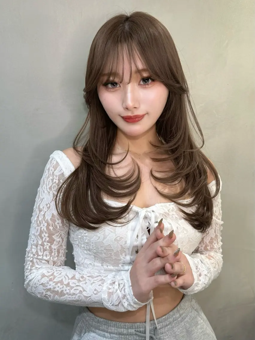 ロング カラー ブリーチ ダブルカラー ブリーチなしカラー 顔まわりレイヤー 髪質改善 カット ヘアカラー トリートメント 大宮レイヤーカット ハッシュ　柏崎颯刀のヘアスタイル