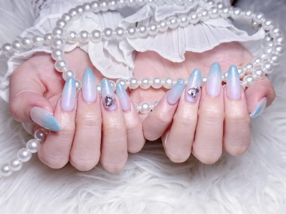 ネイル チークネイル 長さ出し フラワーネイル フレンチネイル ガーリー ハンドネイル ハンドケア NEW NAIL 池袋のネイルデザイン