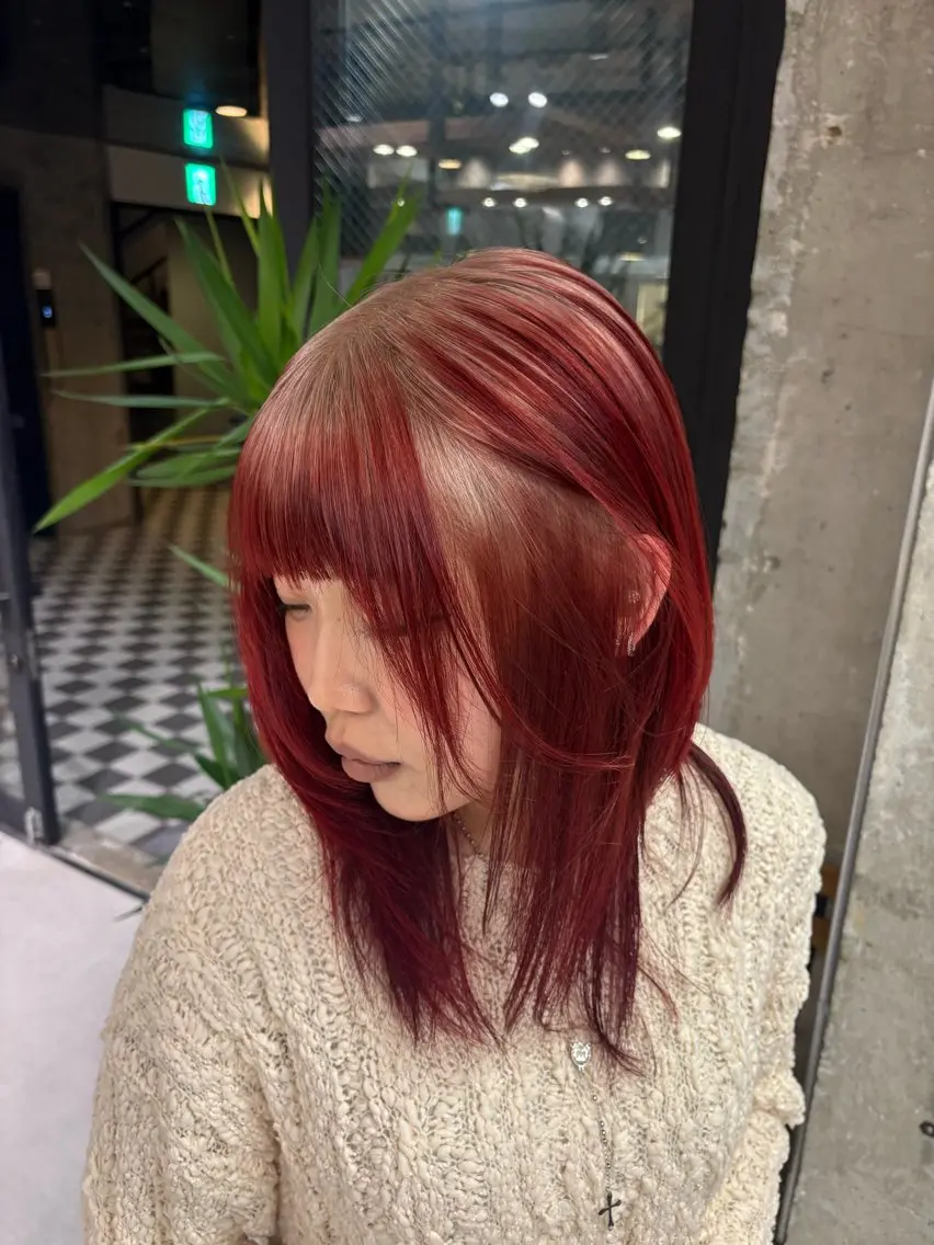 セミロング カラー ヘアカラー KAEDE🌺Wカ ラー/ホワイトカラーのヘアスタイル