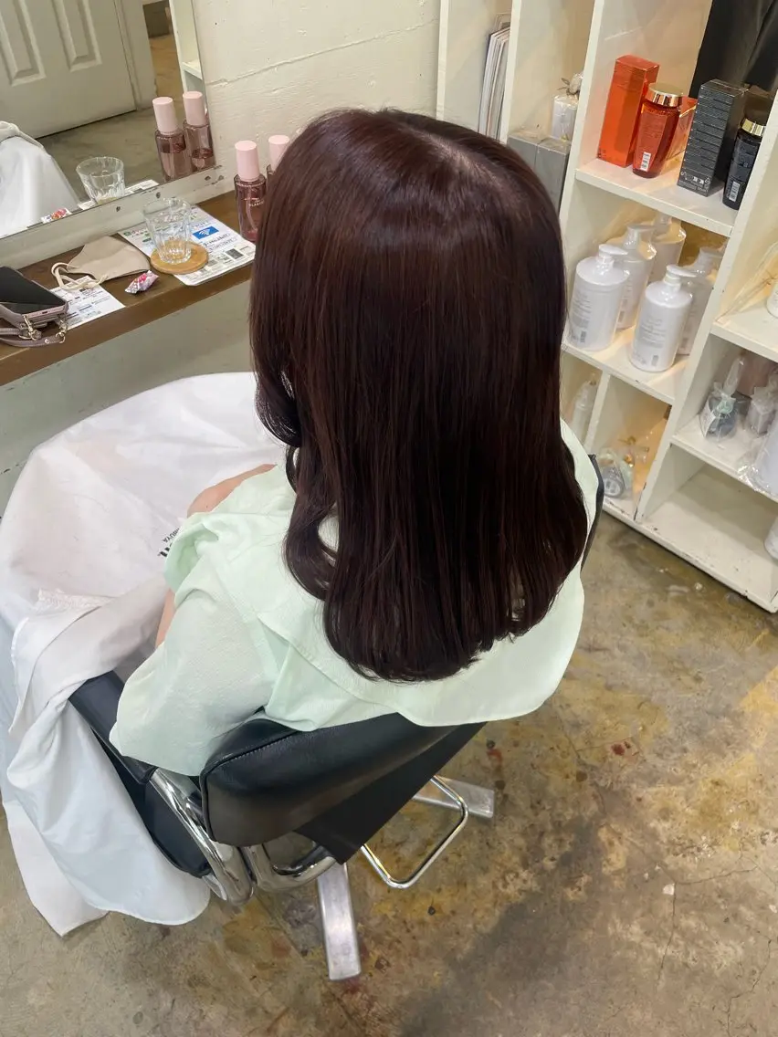 ミディアム カラー ラベンダーカラー ラベンダーピンク ピンクカラー カット ヘアカラー トリートメント MIOベージュカラー 柔らかいカラーのヘアスタイル