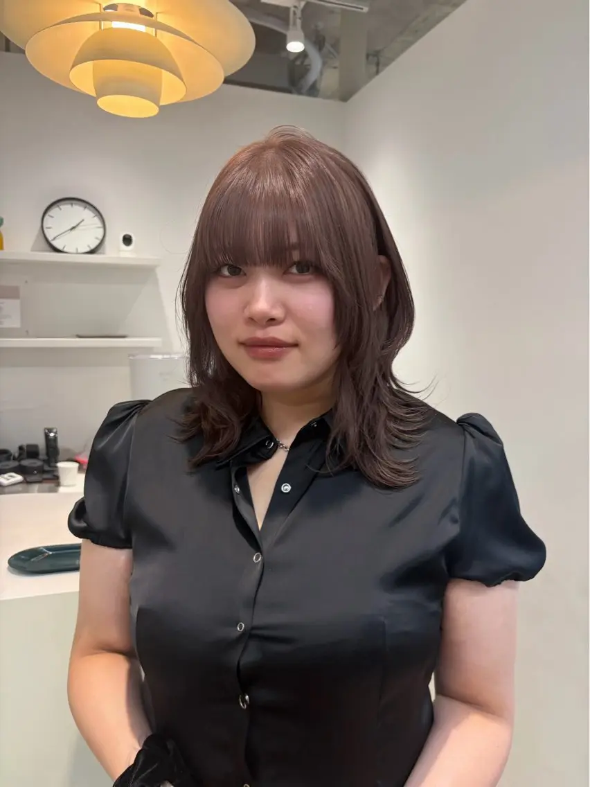ミディアム ヘアカラー mihane fit hueのヘアスタイル