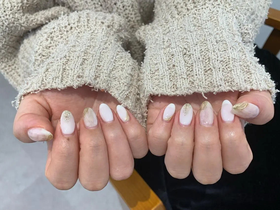 ネイル シンプルネイル マキノ ユイのネイルデザイン