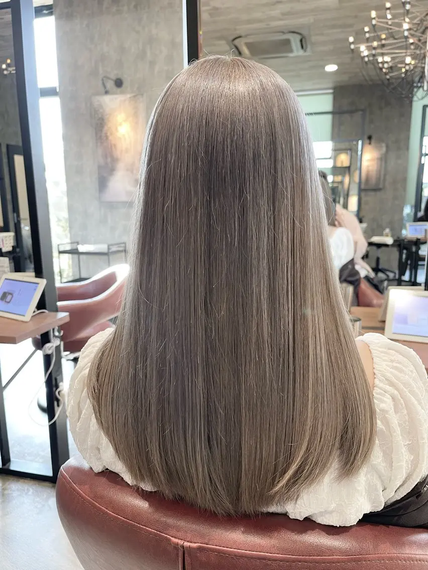 カラー ベージュカラー オリーブベージュ ヘアカラー 池田 雅宏のヘアスタイル