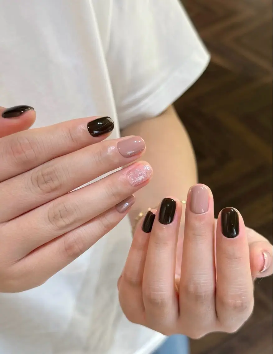 ネイル アートネイル フレンチネイル マグネットネイル ミラーネイル オフィスネイル ハンドネイル Blossom nail_研修のネイルデザイン
