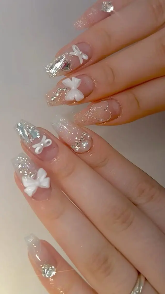 ネイル フレンチネイル ジェルネイル マグネットネイル 持ち込み ニュアンスネイル ハンドネイル Ribbonnail salonのネイルデザイン