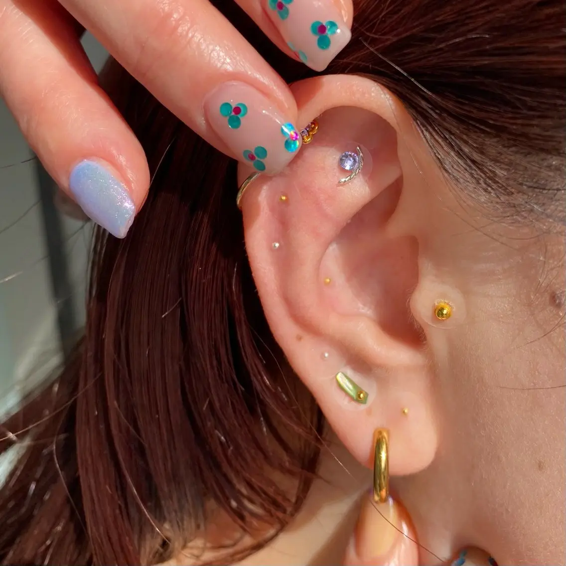 【ニュアンス耳つぼジュエリー】料金20粒まで👂🏻💎の写真