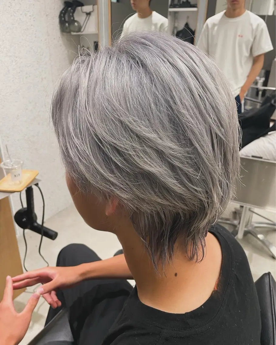 ショート カラー メンズ メンズブリーチ ブリーチ カット ヘアカラー トリートメント 髪質改善/茅ヶ崎 マツモト リョウのヘアスタイル