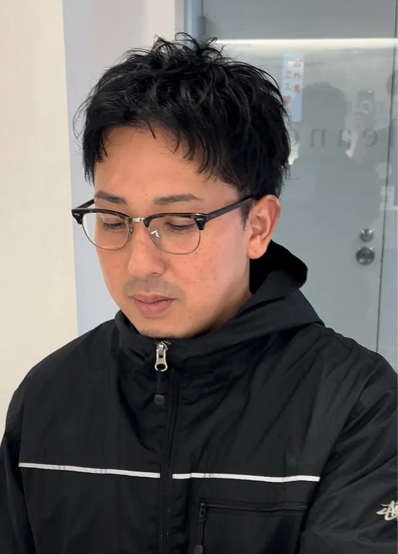 メンズ スパイキーショート 鈴木 啓介のヘアスタイル