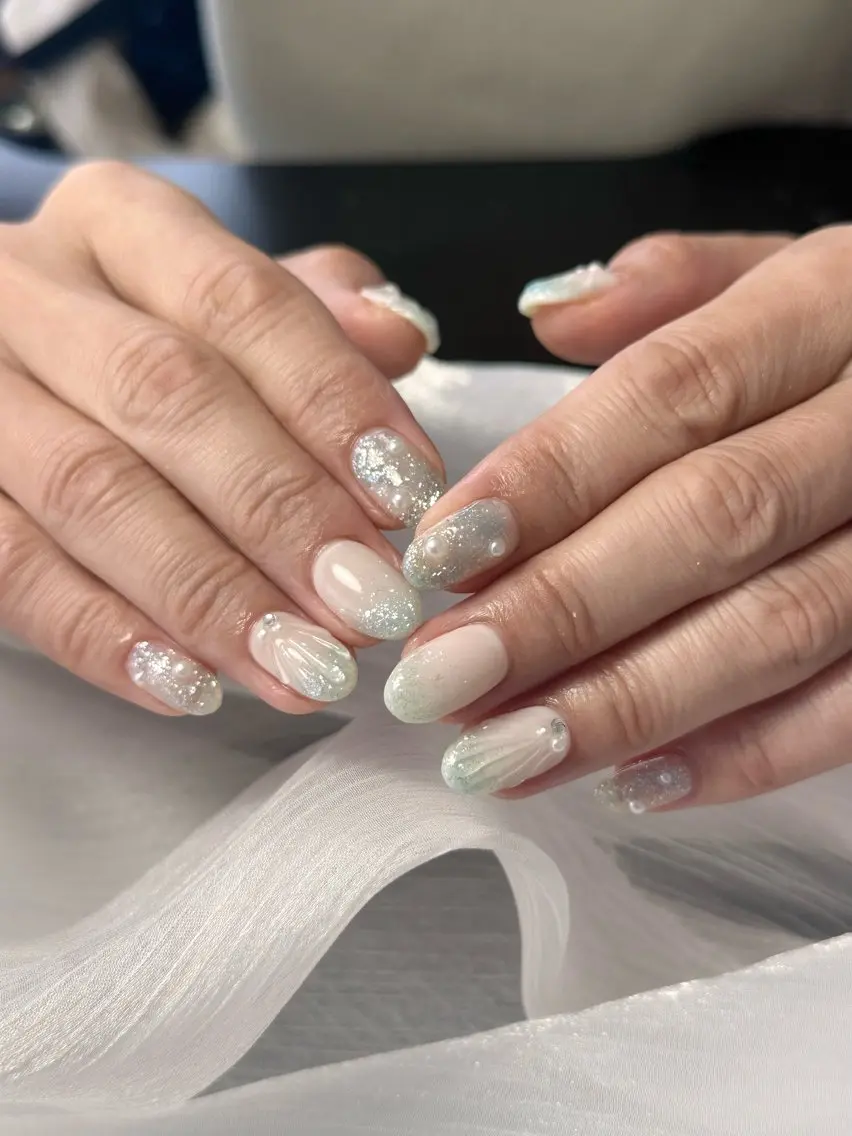 ネイル グラデーション 水色 夏ネイル ハンドネイル Chapi nailのネイルデザイン