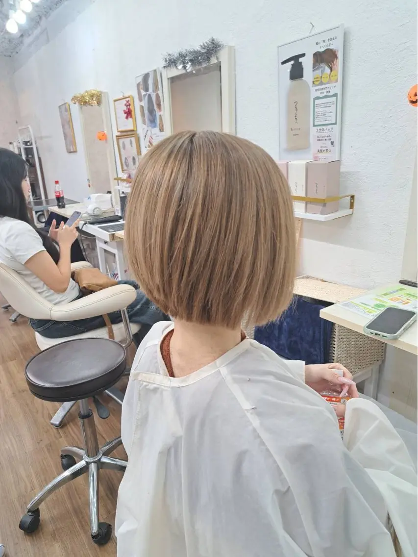 ショート ヘアカラー トリートメント GLOSS 心斎橋 山上のヘアスタイル