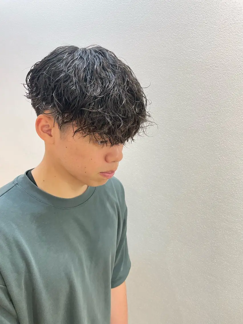 ショート パーマ メンズ カット パーマ メンズ特化美容師小島 慧太のヘアスタイル