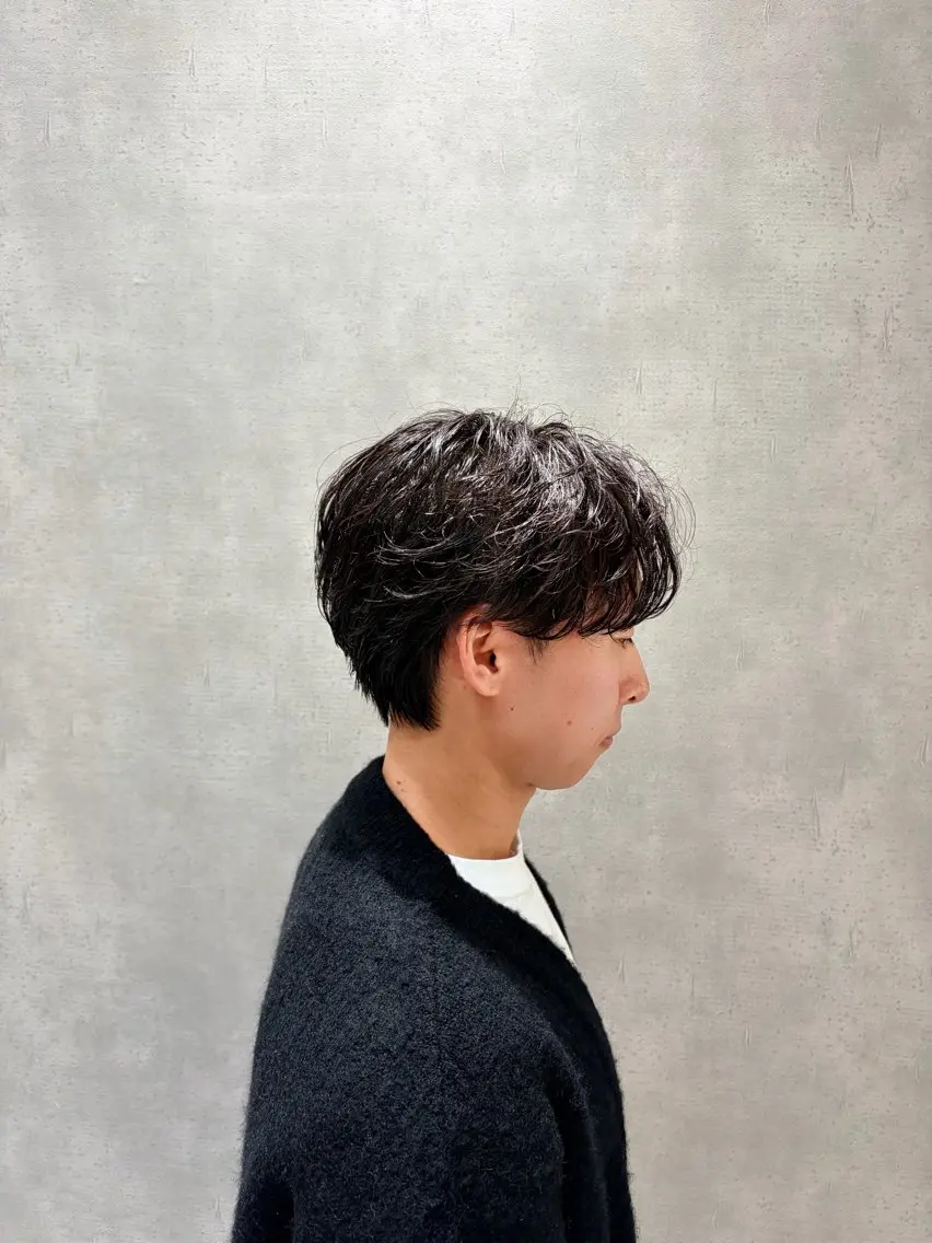 パーマ メンズ センターパート カット 中嶋 流生のヘアスタイル