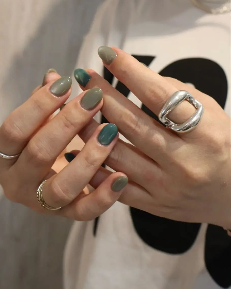 ネイル フレンチネイル マグネットネイル 持ち込み ニュアンスネイル ワンカラーネイル ハンドネイル LINEA.nail Kozueのネイルデザイン