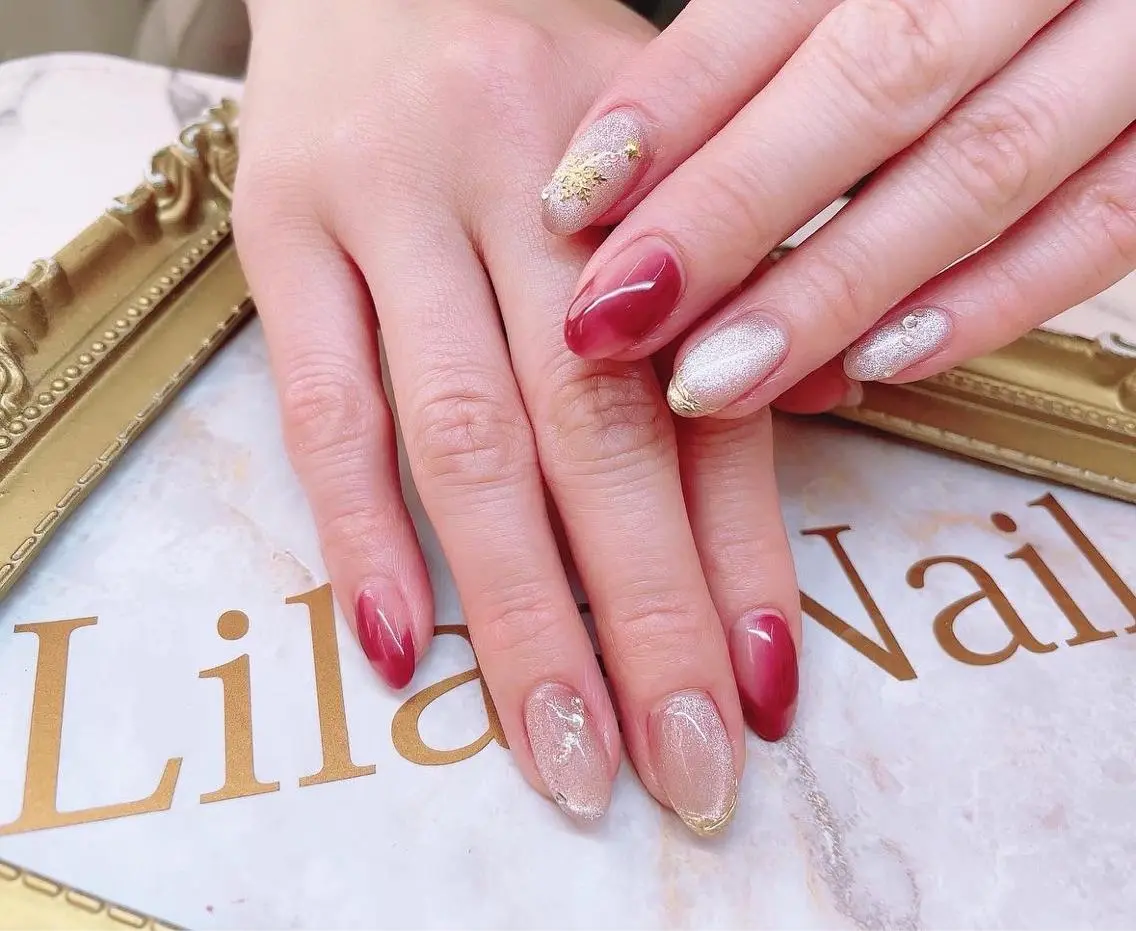 ネイル ボルドー フレンチネイル ジェルネイル ハードジェル キラキラネイル Lilas Nailのネイルデザイン