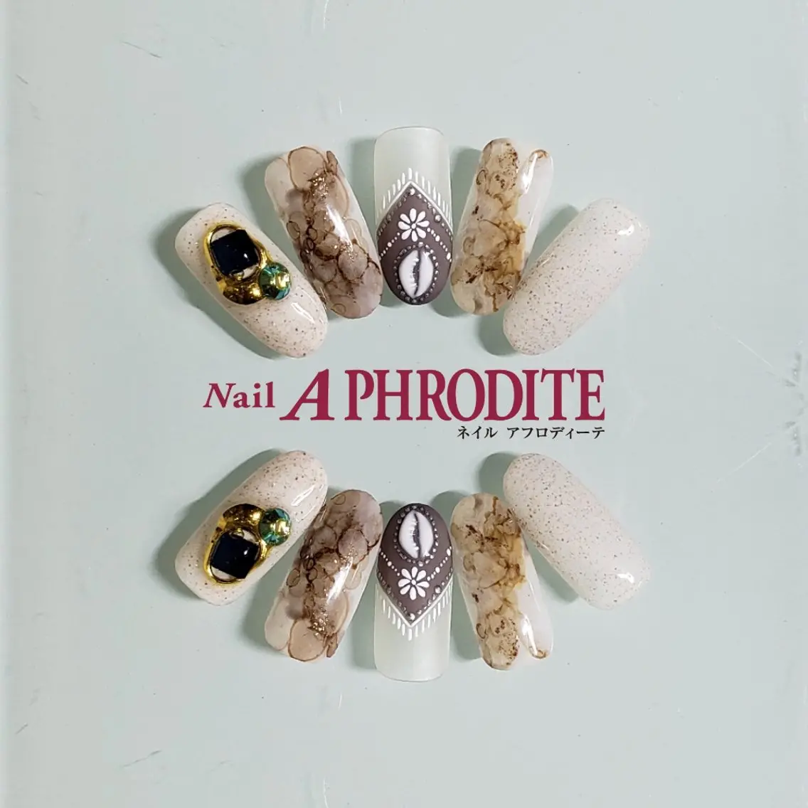 ネイル ジェルネイル ニュアンスネイル スカルプネイル ソフトジェル ネイルチップ ハンドネイル Nail Aphroditeのネイルデザイン