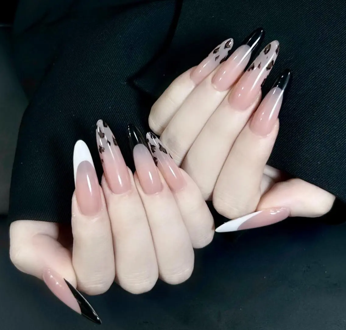 ネイル ハンドネイル エリ🫧 nail池袋東口のネイルデザイン