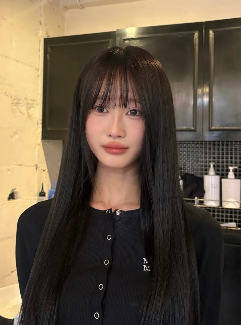ロング カラー レディースカット🎀 NANAHAのヘアスタイル