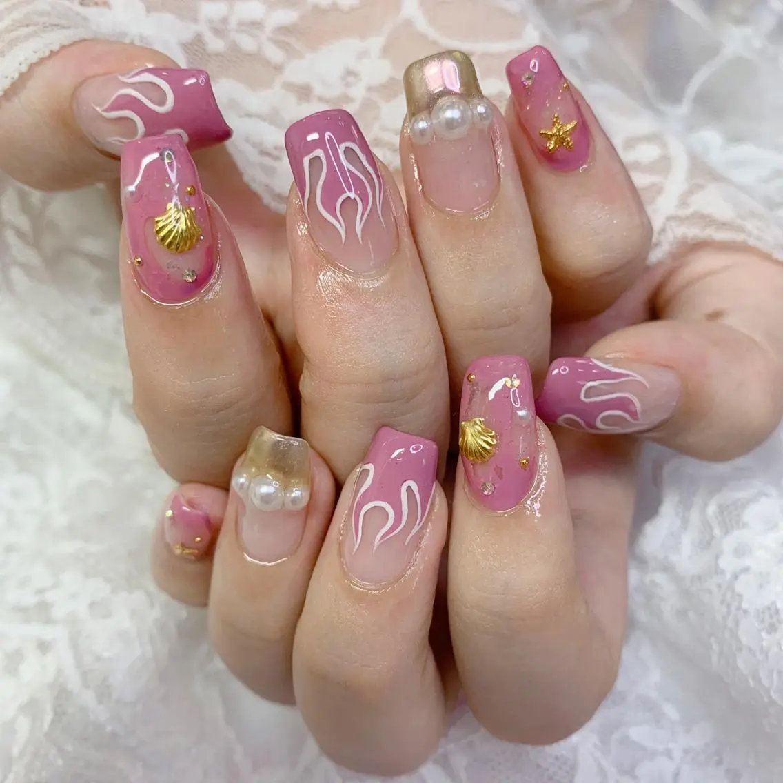 ネイル ハンドネイル La neige* yuki 🐩🌙のネイルデザイン