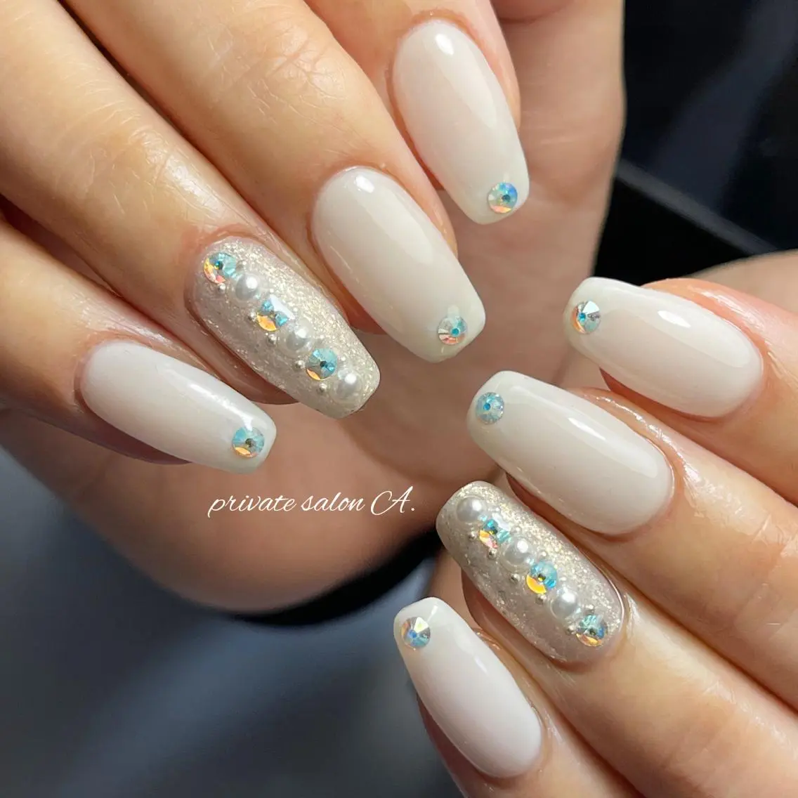 ネイル ホワイト richeri beautyのネイルデザイン
