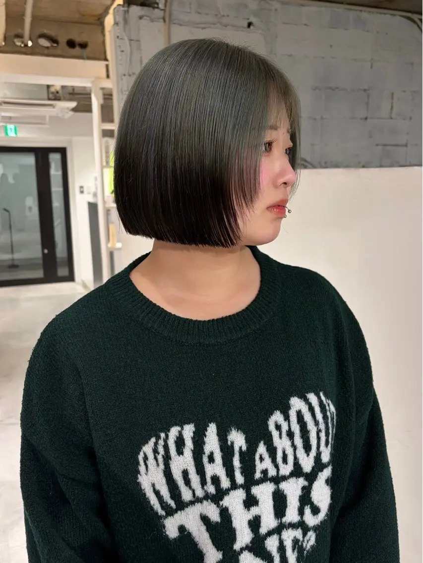 ミディアム 切りっぱなしボブ ボブ 🪐hikari /切りっぱなしボブのヘアスタイル