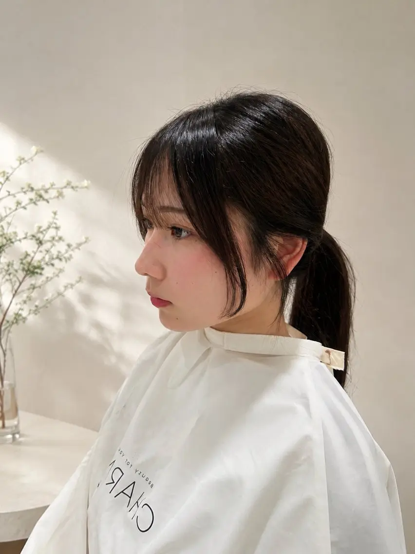 カット 顔周り🪄︎︎|透明 感カラー|kanaeのヘアスタイル
