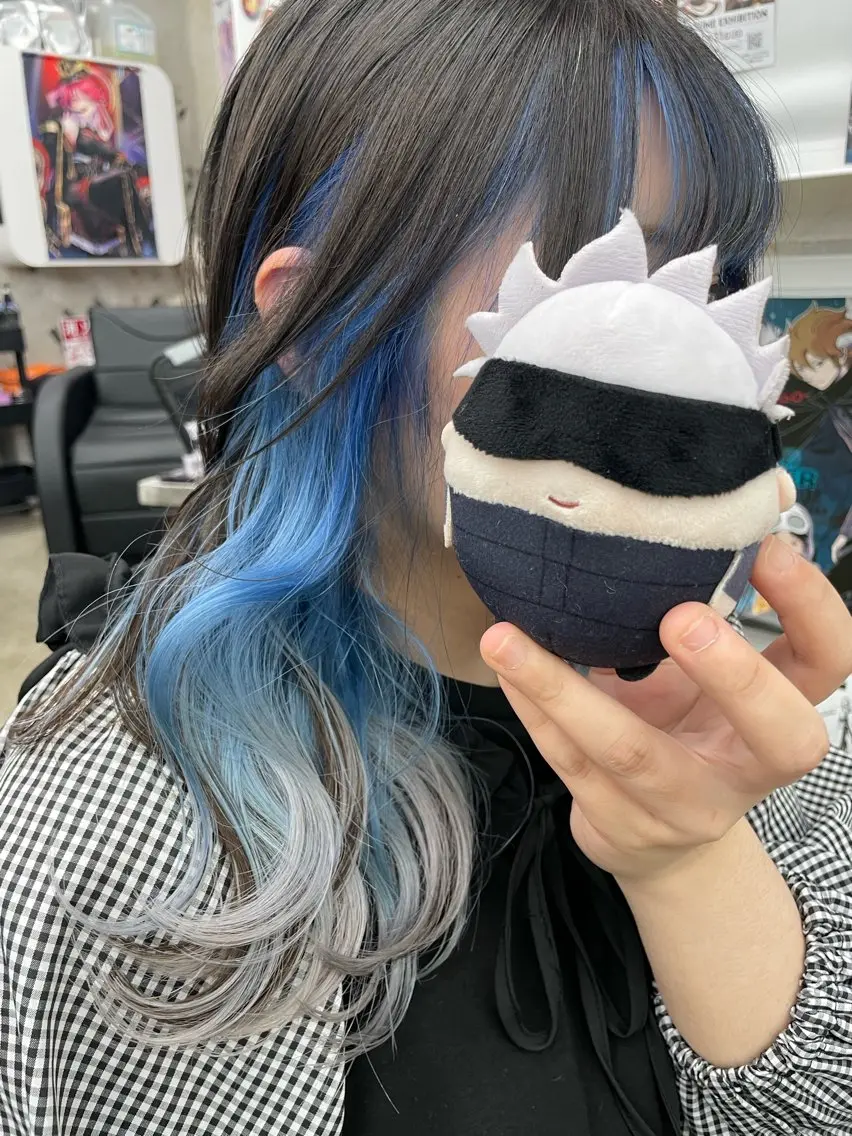 ミディアム カラー グラデーションカラー インナーカラー インナーカラー 推し ブリーチ 髪質改善のヘアスタイル