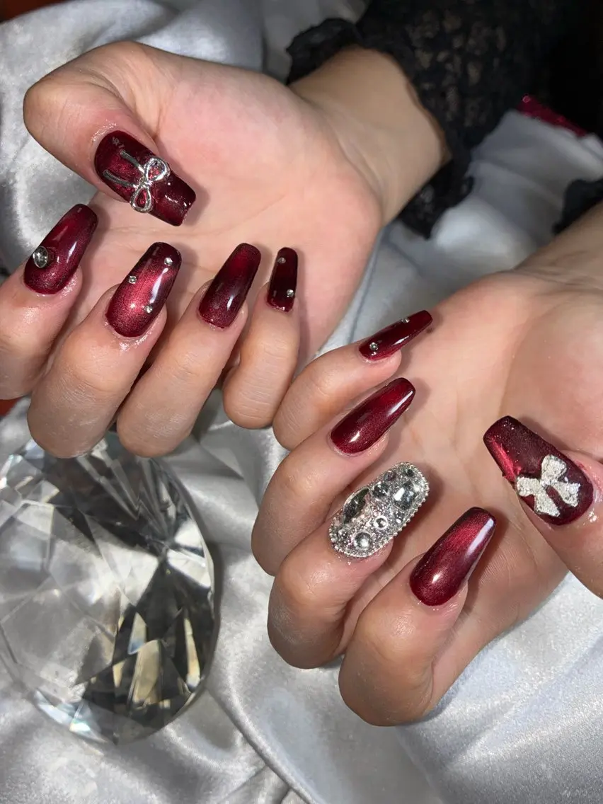 ミディアム ハンドネイル YOKOSUKA NAILS💅🍃のネイルデザイン